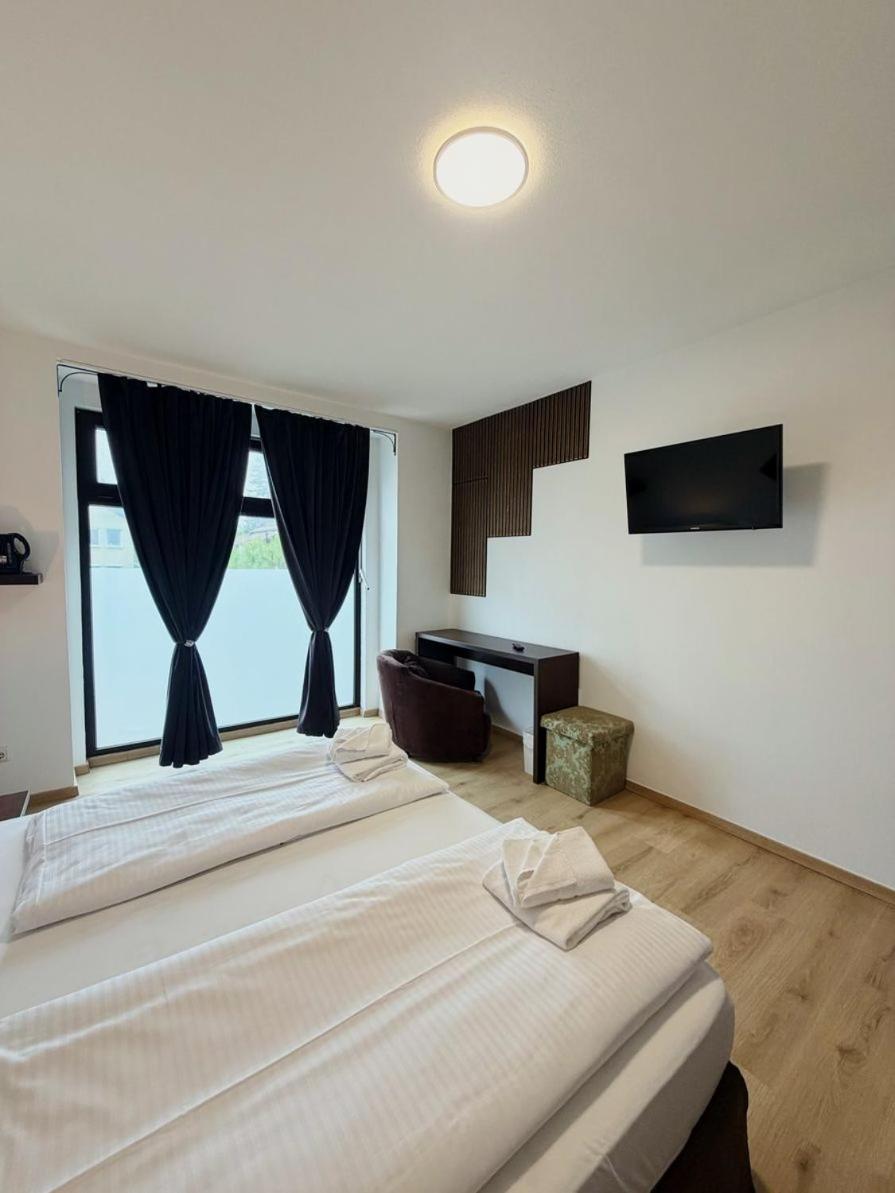 Doppelzimmer mit Gemeinschaftsbad
